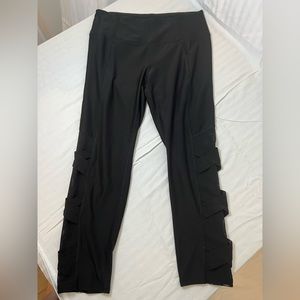 Black mesh sided leggings - size M